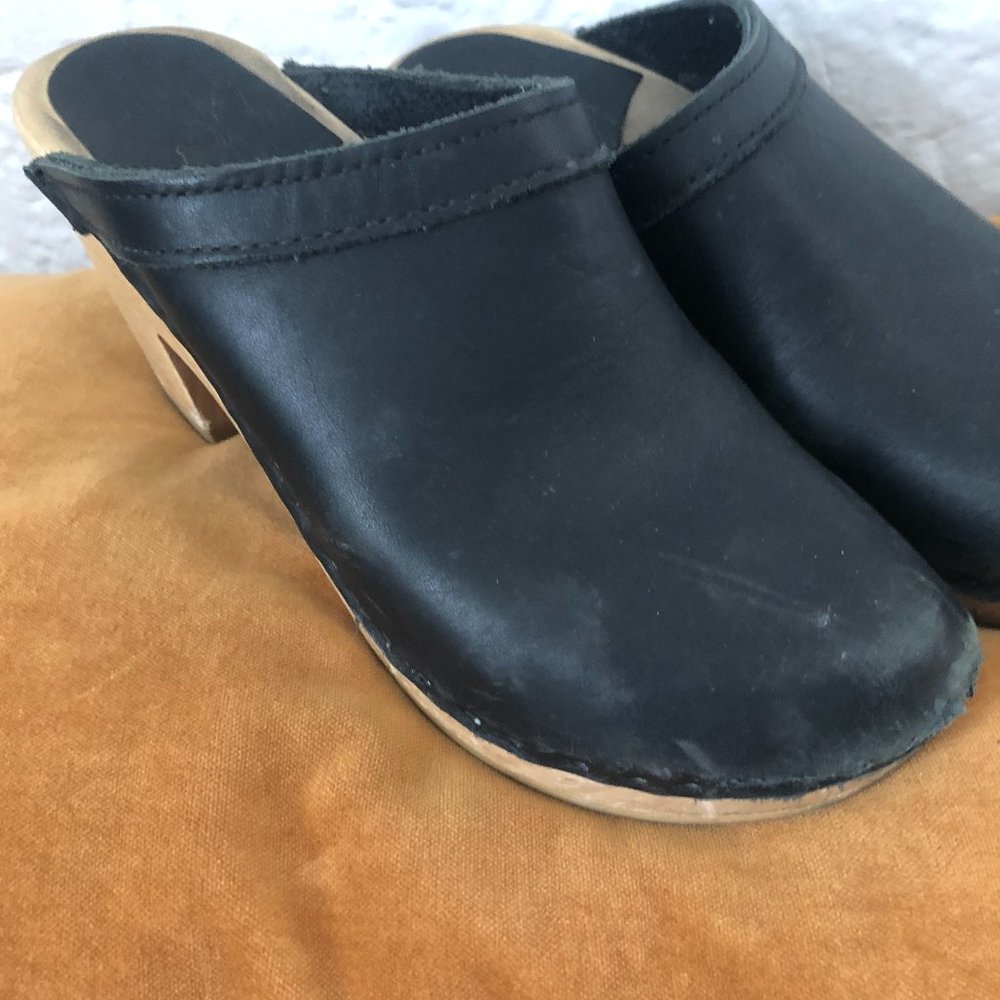 No.6  Old School Clogs